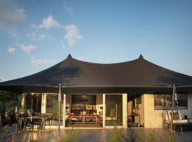 SUJ&Aacute;N JAWAI - Relais & Chateaux，位于Pāli的豪华帐篷