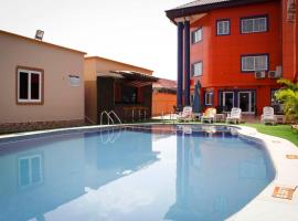 Rosapearl Hotel，位于Ejisu的酒店