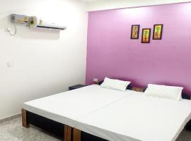 KRAZYROOMS ,KAZIRANGA ,KoHORA，位于卡齐兰加的酒店