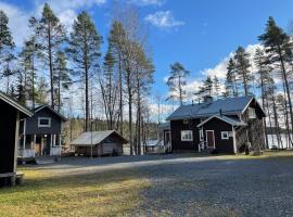 Palvia Glamping - Uniikki lomapaikka ryhmille，位于耶姆赛的酒店