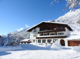 Pension Elmerhof，位于Elmen的酒店