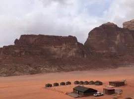 Star Walk Camp & Tours