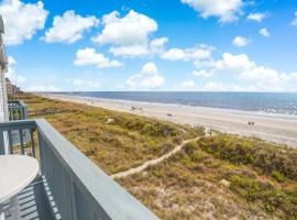 2BR, 2Bath condo Oceanfront Getaway with pool