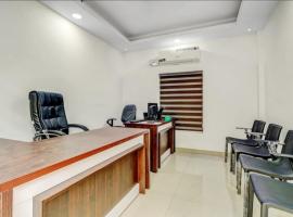 OYO 83183 Thottunkal rooms，位于Kannādi的酒店