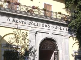 B&B Beata Solitudo，位于阿杰罗拉的酒店