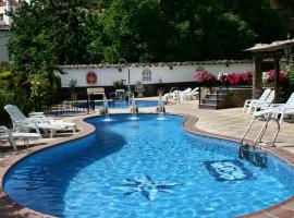 Alojamientos Rurales Benarum con Spa，位于阿尔普哈拉德拉谢拉的Spa酒店