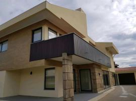 Vivenda junto ao mar，位于明德卢的酒店