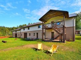 Holiday apartment in the countryside, Biskupice，位于比亚维布尔的酒店