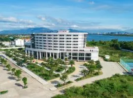 Navy Hotel Cam Ranh