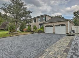 Jersey Home with Private In-Ground Pool and Hot Tub!，位于Edgewood Park的酒店