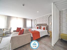 Famous Crows Lisbon Suites，位于里斯本的旅馆