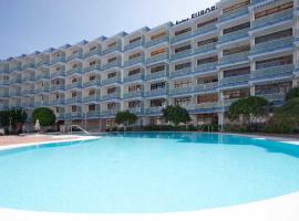 Apartamentos Europa - Playa del Inglés - Yumbo，位于圣巴托洛梅的酒店