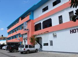 Hotel Saja，位于巴耶斯城的酒店