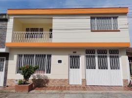 Agradable casa vacacional cerca al centro de Anapoima，位于阿纳波伊马的酒店