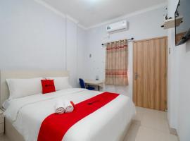 RedDoorz near Pantai Barat Pangandaran 2，位于庞岸达兰的酒店