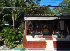 Sundaze Samet Hostel & Hangout，位于沙美岛的酒店