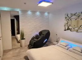 Apartment Wave -Luxury massage chair-Infrared Sauna, Parking with video surveillance, Entry with PIN 0 - 24h, FREE CANCELLATION UNTIL 2 PM ON THE LAST DAY OF CHECK IN