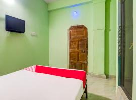 OYO 73892 Hotel Sea Moon Inn，位于维沙卡帕特南的酒店