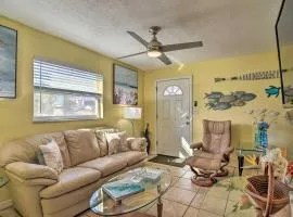 Comfy Dunedin Escape 1 Block to Main Street!