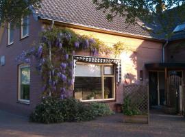 b&b de Vlinder，位于哈登贝赫的酒店