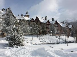 Baqueira Apartamentos Cota 1700 a pie de pistas，位于巴奎伊拉-贝莱特的酒店