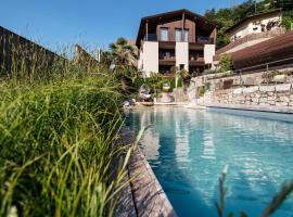 Weingut & Genusshotel Spitalerhof Superior，位于丘萨的酒店