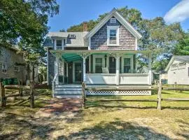 Charming MV Cottage Walk to Dtwn Oak Bluffs!