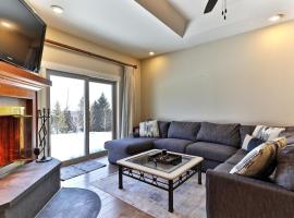 Solitude Village H103，位于拉德洛的酒店