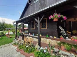 Kuća Viola, traditional wooden house in Tuhelj，位于特美好的酒店