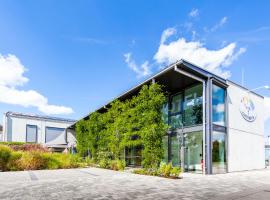 Hotel7Continents，位于新特劳布灵的酒店