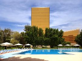 Radisson Blu Hotel, Doha，位于多哈的酒店