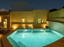 Potamos Luxury House, Private Pool, Santorini