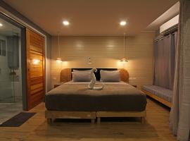 Silver Reef Dive Resort，位于道因的酒店