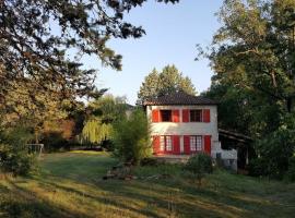 Huis te huur in de natuur，位于Saint-Frajou的酒店