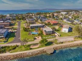 The Retreat Lakeside Merimbula