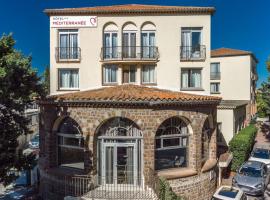 Hôtel Miléade Méditerranée - Port-Fréjus，位于弗雷瑞斯的酒店