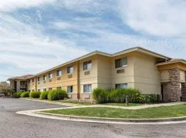 东兰辛奥克莫斯康福特茵酒店