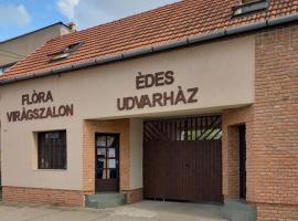 Édes Udvarház，位于Edelény的公寓