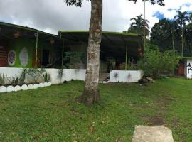 Soursop Hostel，位于Cueta的青旅