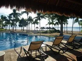 Beachfront Apartment Your Home in Cozumel