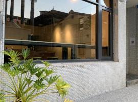 米市85，位于鹿港镇的酒店