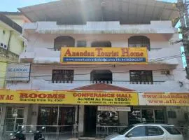 Anandan Tourist Home