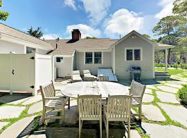 Cape River Retreat，位于Centerville的酒店