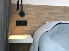 Scandik Apartment Studio，位于波尔塔瓦的自助式住宿