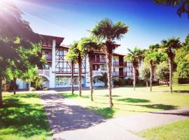 Appartements au coeur du golf, proche du lac et vélodyssée，位于比斯卡罗斯的酒店