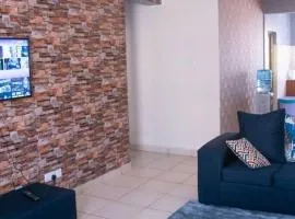 Lovely Fully Furnished and Serviced 4-bedroom