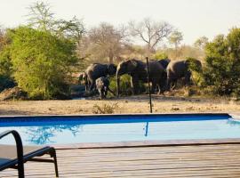 Masodini Game Lodge，位于侯斯普瑞特大象西部野生动物保护区附近的酒店