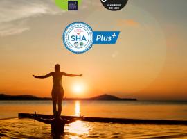 Escape Beach Resort - SHA Extra Plus Certified，位于湄南海滩的度假村