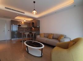 Comfortable Home with Shared Pools near Beach and City Center in Alanya，位于Toslak的酒店