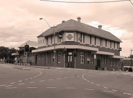 The Beaconsfield Hotel，位于弗里曼特的酒店